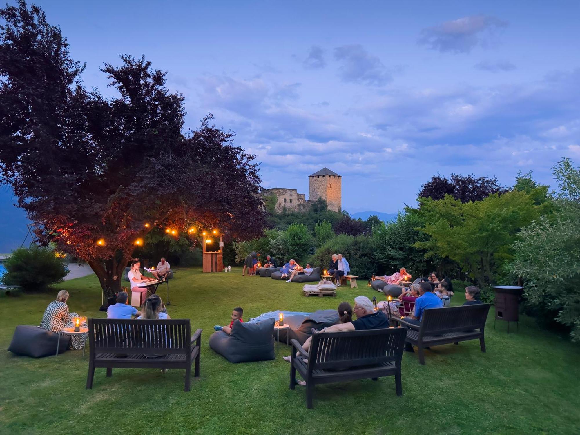 Der Waldhof Hotel Vollan Luaran gambar
