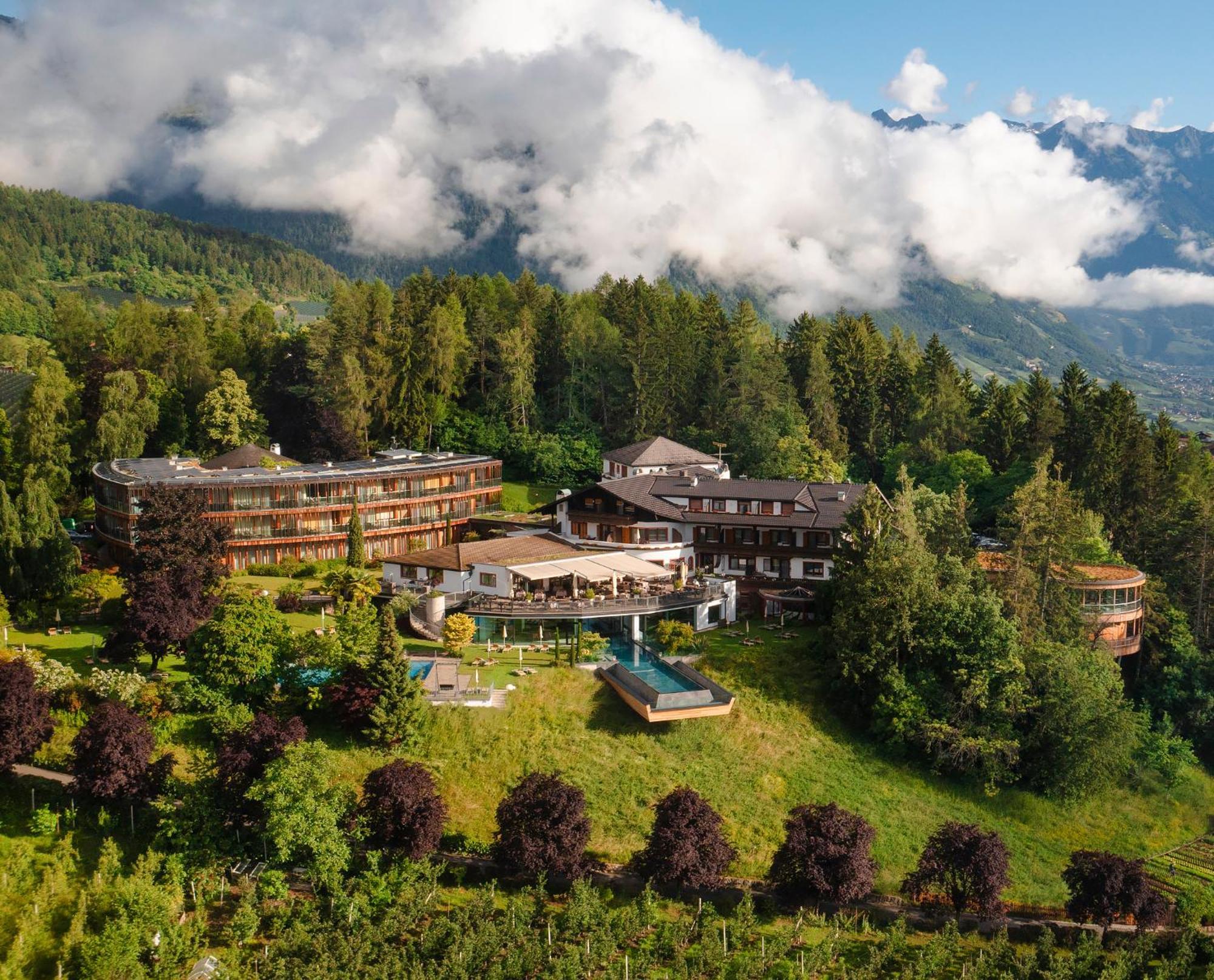 Der Waldhof Hotel Vollan Luaran gambar